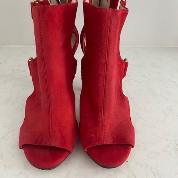 Jessica Simpson Red Suede Heels - Picture 2 of 9